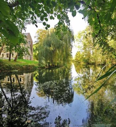 La Vernelle House | Authentique moulin à eau du ⅫⅠe siècle