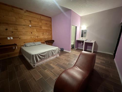 Manlio Fabio Altamirano Hotel | Autohotel el Búho