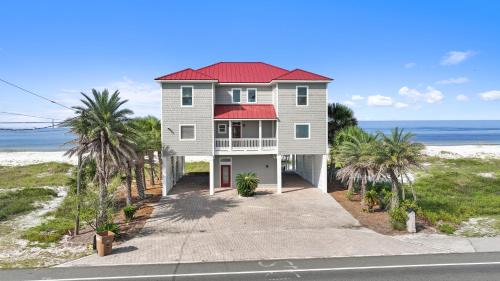Port St. Joe House | Available for Season! St Joe A-Go-Go - Gulf Front - Pet-Friendly