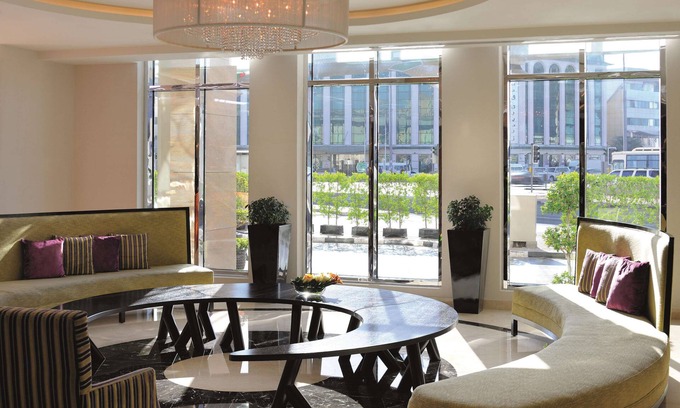 Deira Hotel | Avani Deira Dubai Hotel