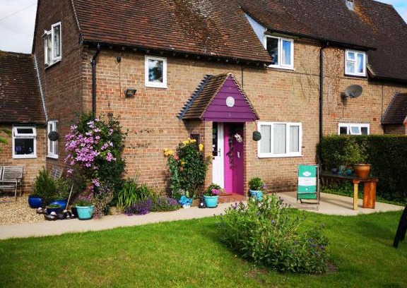 Beckhampton Bed & Breakfast | Avebury Life