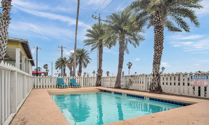 Port Aransas House | Avg622#3-beach Club 3