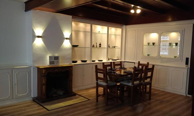 Dusseldorf Old Town Hotel | AVI City Burgplatz Apartments