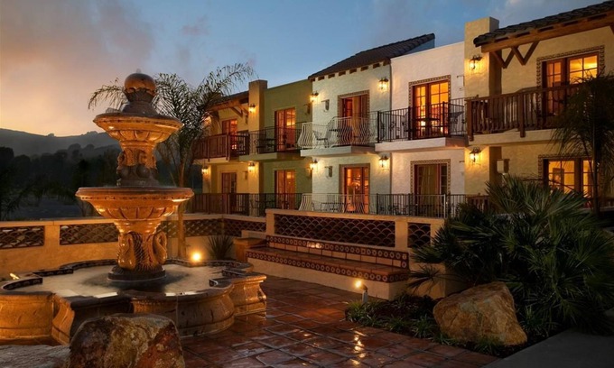 Avila Beach Hotel | Avila La Fonda Hotel