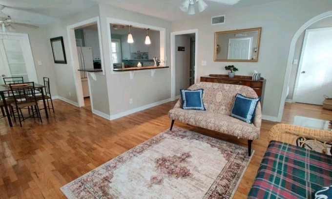 Avondale Apartment | Avondale Zencation