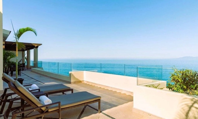 South Shore Hotel Area Resort | Award Winning 3-BR PH Prime Oceanfront at Garza Blanca Resort W/Butler & Chef