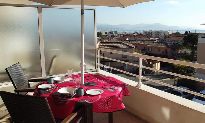 Plaine de la Brague Apartment | Award Winning Antibes Apartment