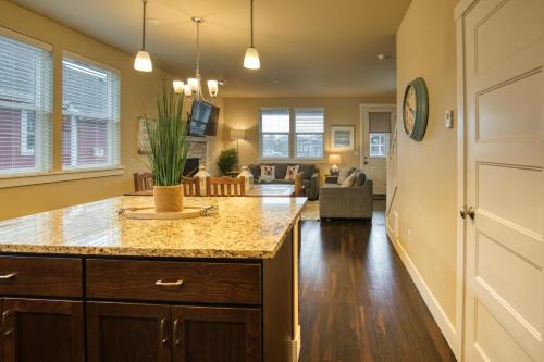 Ocean Shores House | Awave From It All