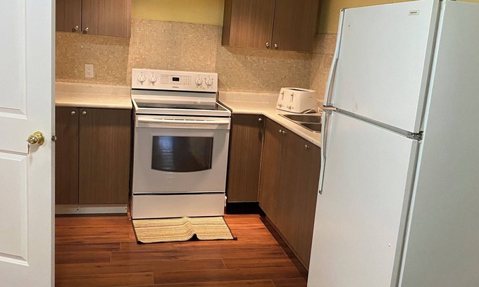 Calgary House | Away from home 2