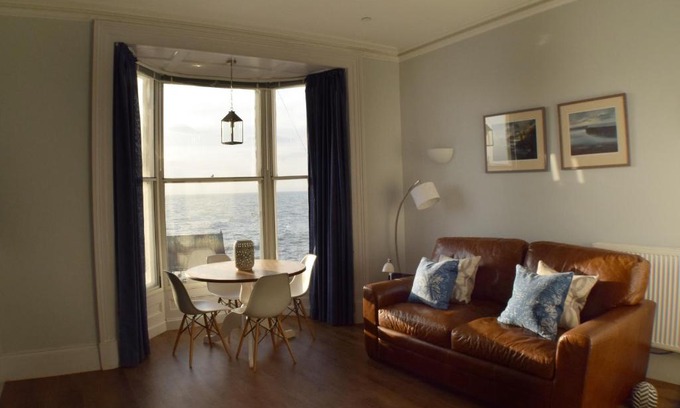 Aberystwyth Apartment | Awel Mor 3 Luxury Apartment