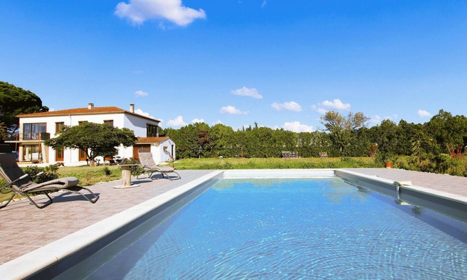 Pierrelatte Apartment | Awesome apartment in Pierrelatte with WiFi