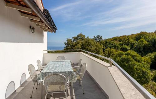 Brsec Apartment | Awesome Apartment In Brsec With Wifi