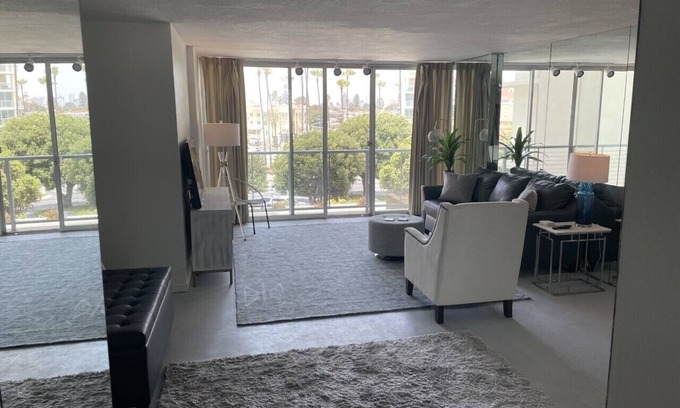 Coronado Condo | AWESOME COZY STUDIO NEXT TO HOTEL DEL