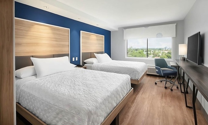Dania Beach Hotel | Awesome Find! 2 Roomy Units, Close to Frost Park and Tigertail Lake Park!
