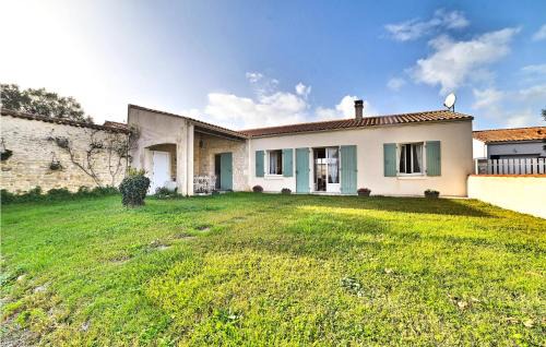 Saint-Pierre-d'Oleron House | Awesome Home In Saint-Pierre-D'oléron