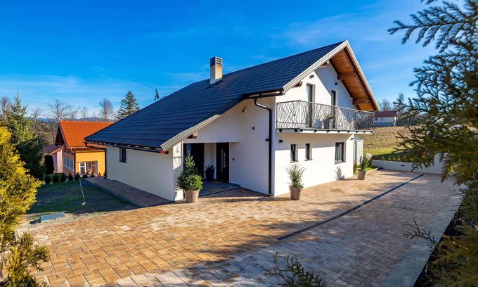 Fuzine House | Awesome home in Benkovac Fuzinski