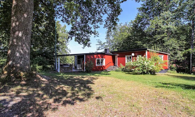 Asljunga House | Awesome Home In Åsljunga With Kitchen