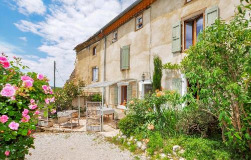 Dun House | Awesome Home In Dun With Wifi