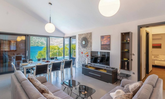 Kneza House | Awesome home in Kneze