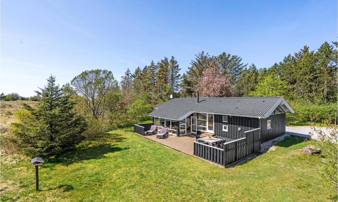 Lokken House | Awesome Home In Løkken With Kitchen
