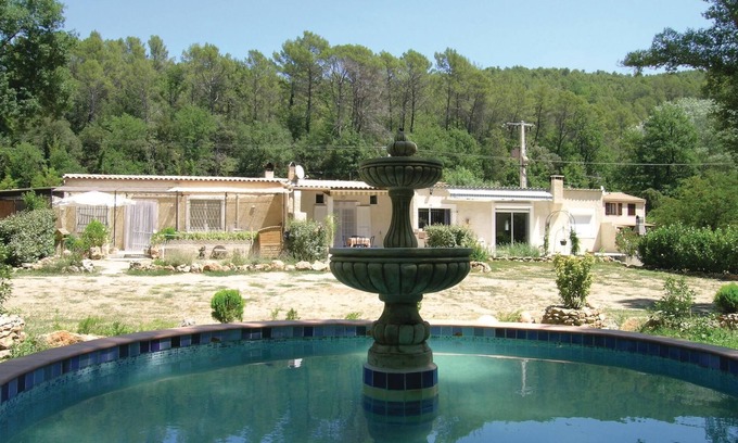 Salernes House | Awesome home in Salernes with kitchen