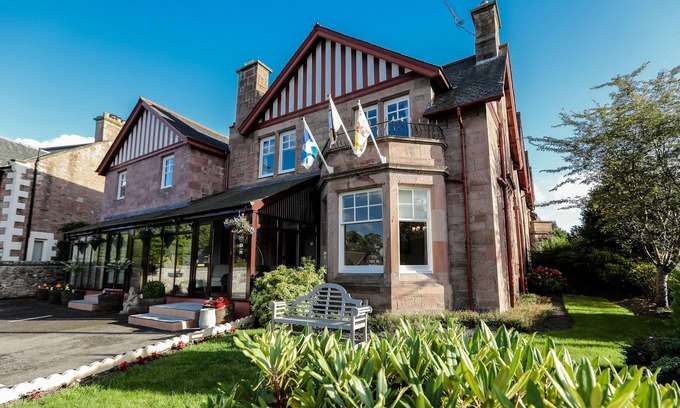 Inverness Hotel | Aye Stay