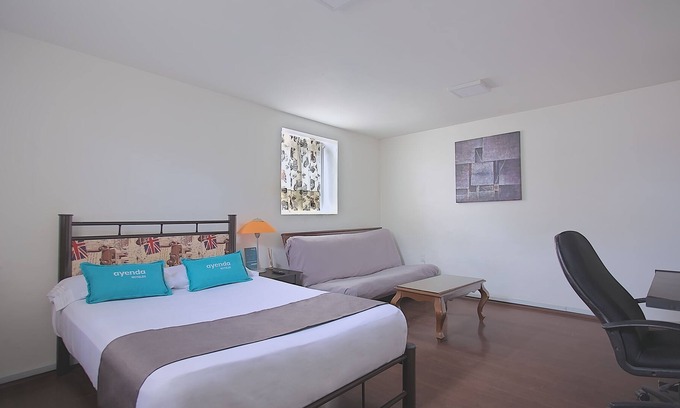 Venustiano Carranza Hotel | Ayenda Casa Miranda Airport