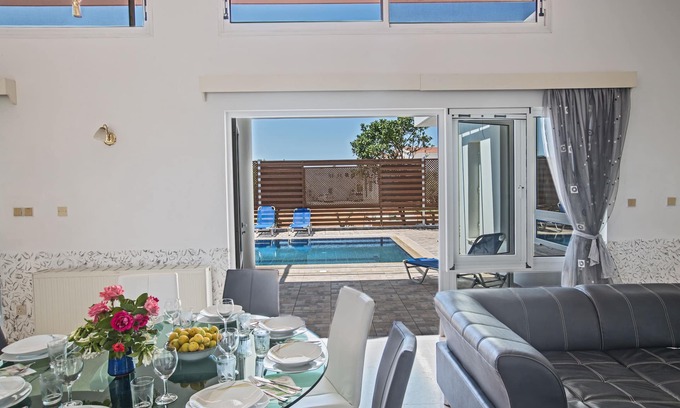Ayia Napa Villa | Ayia Napa Holiday Villa Ch