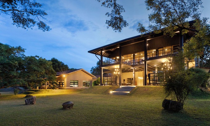 Dambulla Hotel | Ayugiri Ayurveda Wellness Resort
