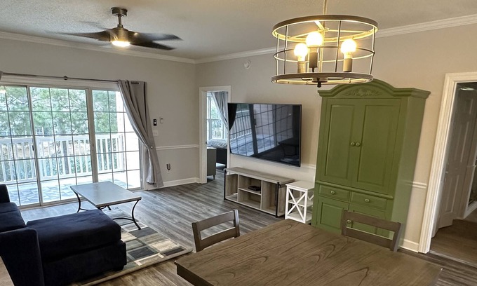 Socastee Condo | Azalea lakes Myrtle beach fully renovated condo near the beach