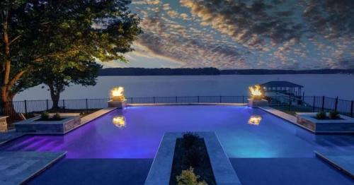Lake Norman of Catawba House | Azalea Retreat- The Lodge by AvantStay Best View