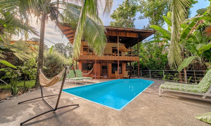 Cocles Apartment | Azania Oasis