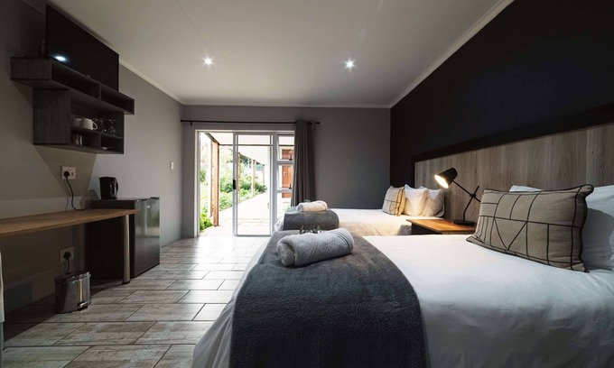 Swellendam House | Azaria Guesthouse