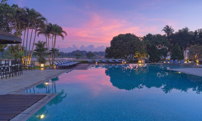 Hue City Centre Hotel | Azerai La Residence Hue
