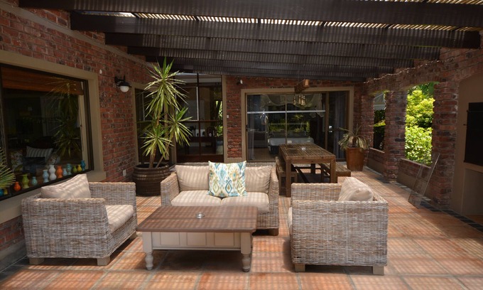 George House | Aziza Guesthouse