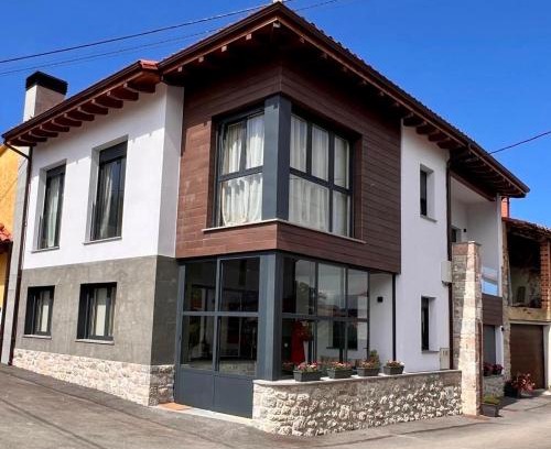 Andrin House | Azul Andrin