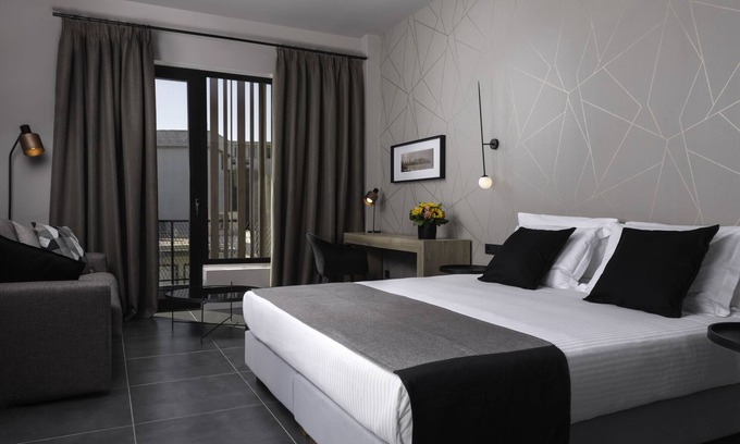 Glyfada Apartment | Azur Suites