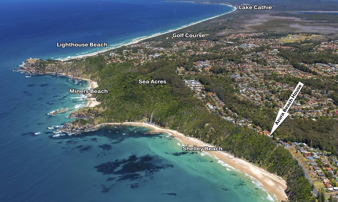 Port Macquarie House | Azura Beach House B&B