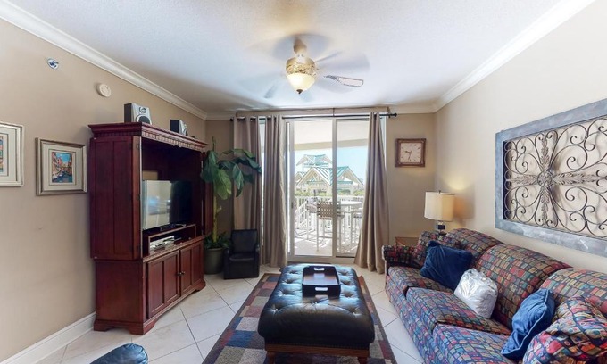 Fort Walton Beach Hotel | Azure 119