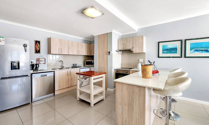 Big Bay Apartment | Azure 31 On Big Bay