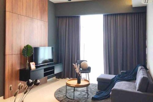 Petaling Jaya Apartment | Azure ParadigmPJ LeMeridienHotel