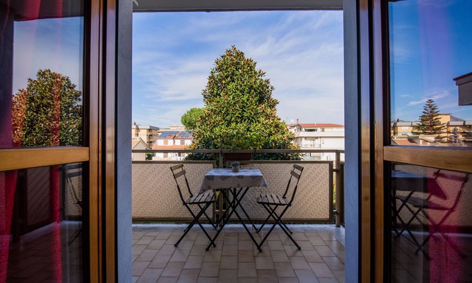Caserta Bed & Breakfast | B&B A Casa Di Amici