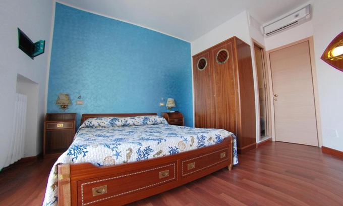 Porto San Giorgio Bed & Breakfast | B&B AL MARE