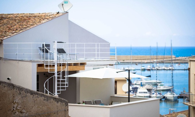 Castellammare del Golfo Bed & Breakfast | B&B da Peppa