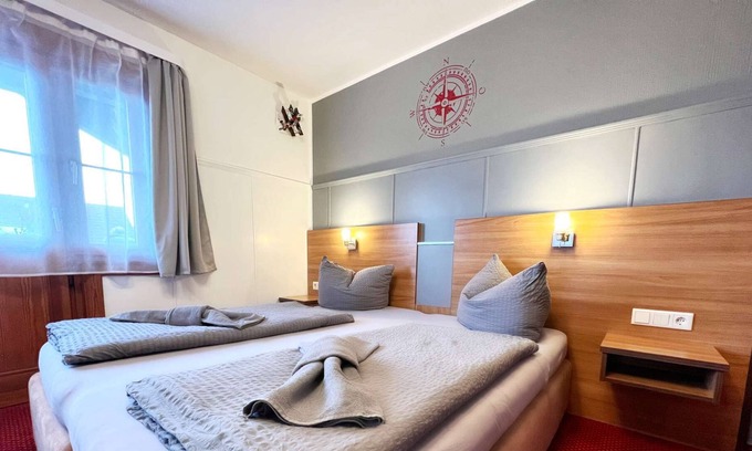 Hagnau House | B&B Fliegerhäusle Hagnau 24-hour self-check-in hotel