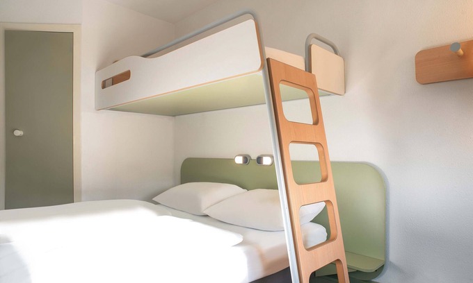 Lubeck City Centre Hotel | B&B HOTEL Lübeck Berliner-Platz
