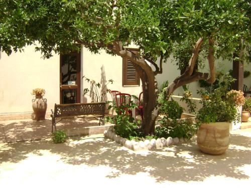 Castelluzzo Bed & Breakfast | B&B Maria Paola
