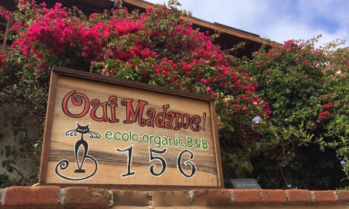 Playas de Tijuana Bed & Breakfast | B&B Oui Madame