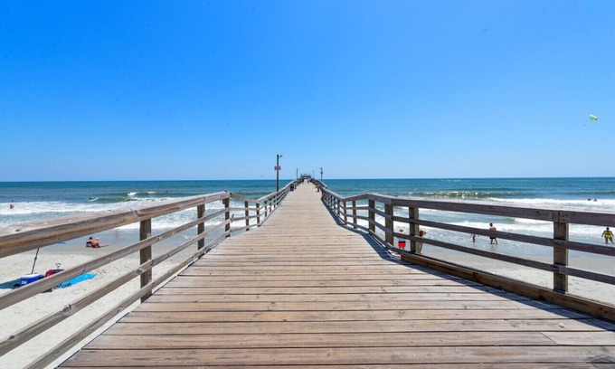 Myrtle Beach Apartment | B · Brand New 4Br Steps to Beach 2nd Pier King Beds #B
