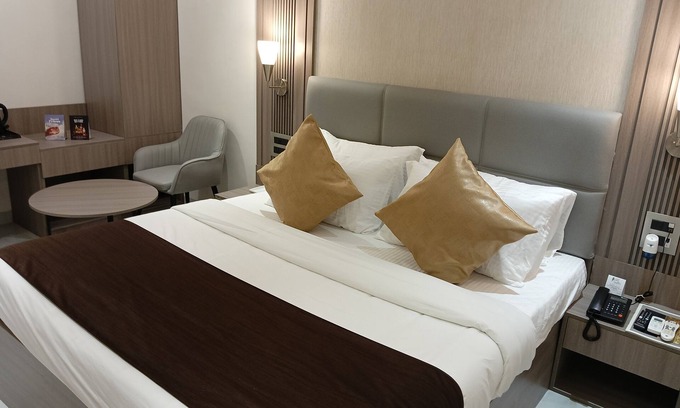 Jabalpur Hotel | B K Castles
